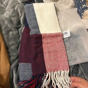 Wander Agio Red and Blue Striped Scarf